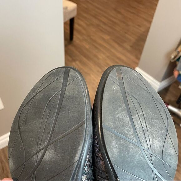 Revere Metallic Comfort Shoes Strap 8 - Picture 9 of 12